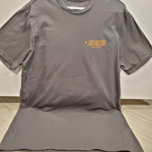 Fox Racing Logo Billboard Premium Tshirt Size Large Short Sleeve - Picture 2 of 6